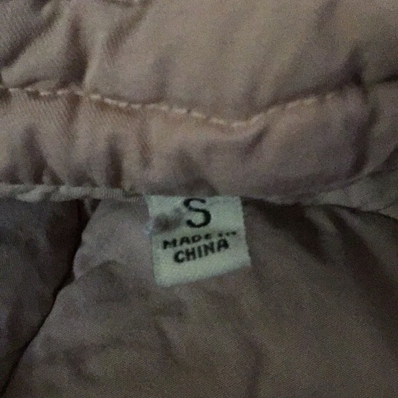 Blank NYC Cropped Quilted Snap Button Oversized Pink Jacket - Picture 9 of 9